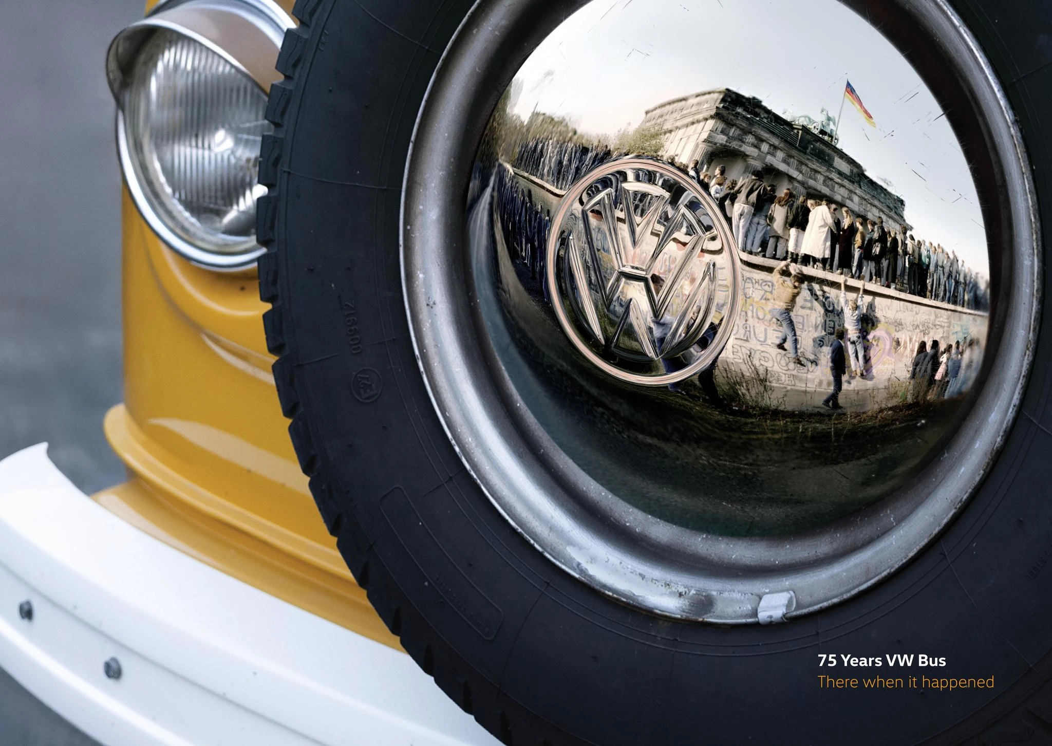 75 YEARS VW BUS – FALL OF THE WALL