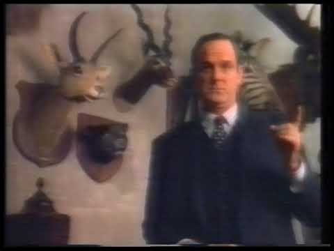 JOHN CLEESE