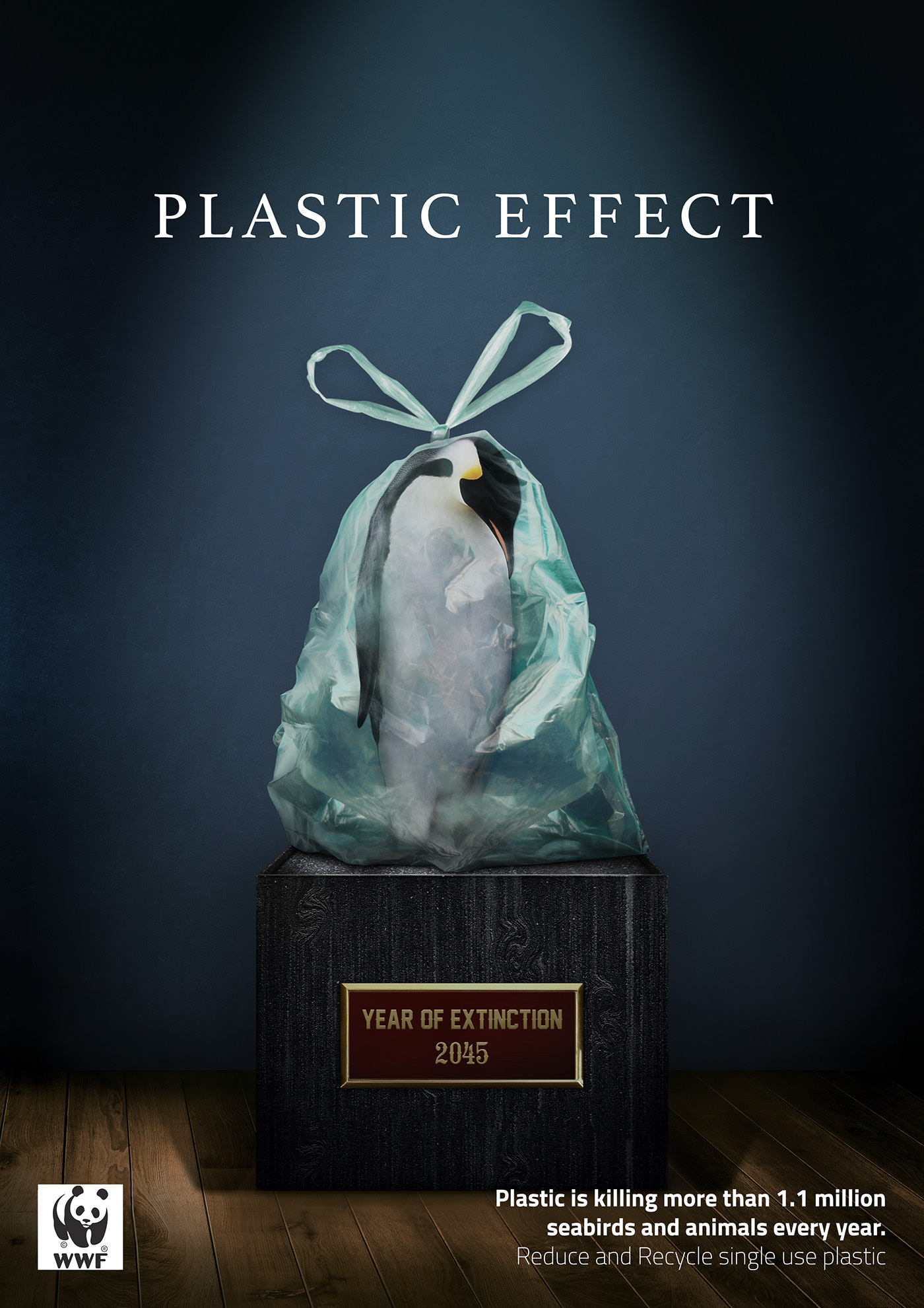 PLASTIC CONTAINER