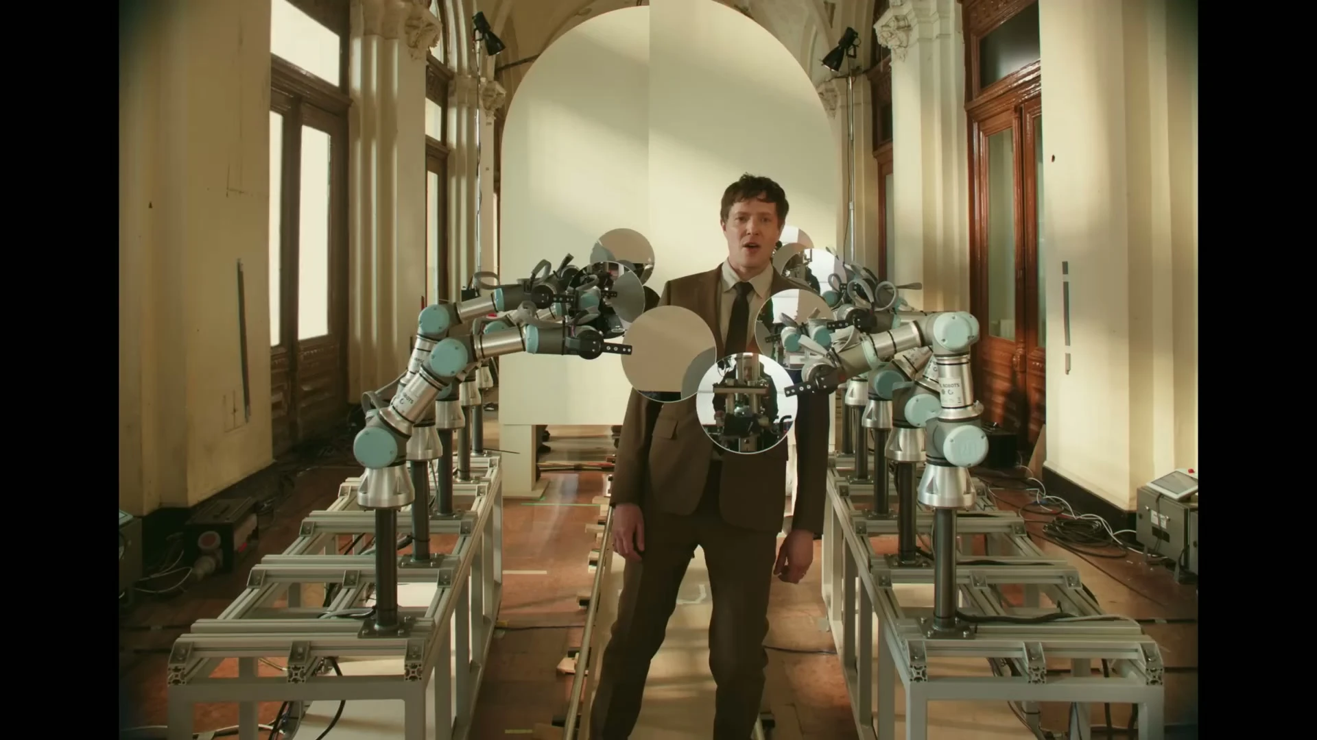 OK GO - LOVE (OFFICIAL VIDEO)