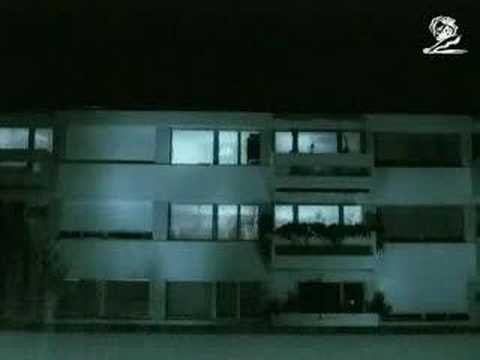 WRONG GARAGE - image 2