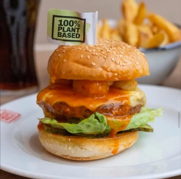 CHEESE BURGER