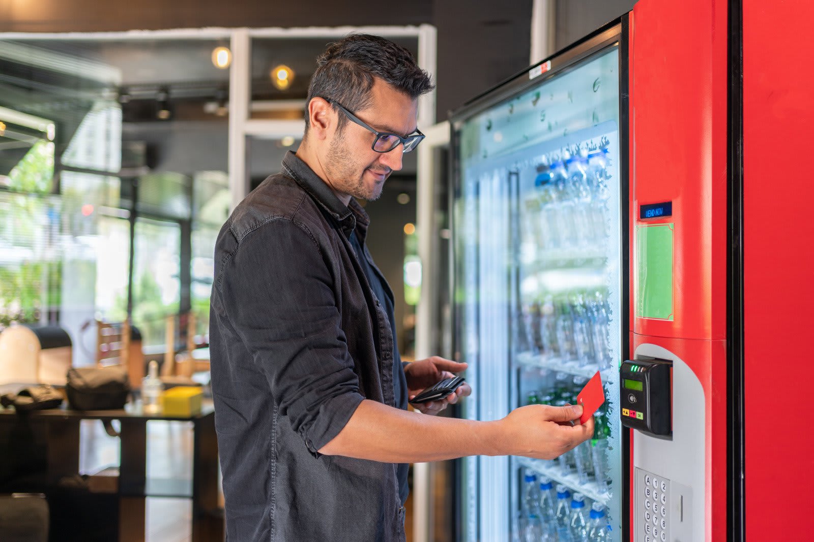 VENDING MACHINE